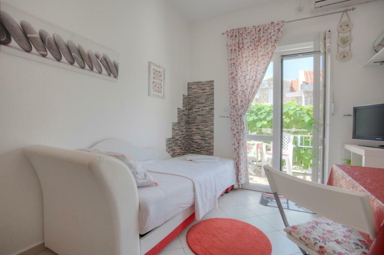 Apartmani Daco Sveti Stefan Zewnętrze zdjęcie