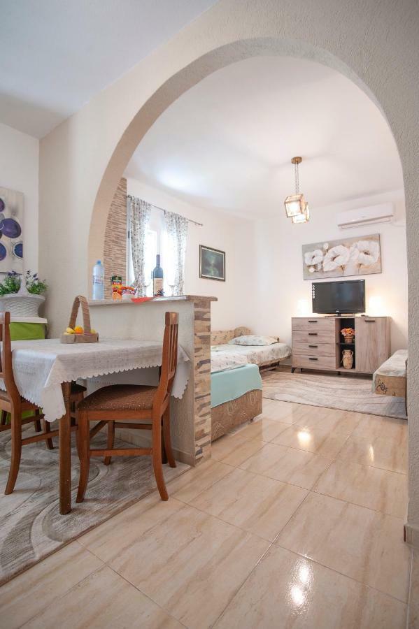 Apartmani Daco Sveti Stefan Zewnętrze zdjęcie