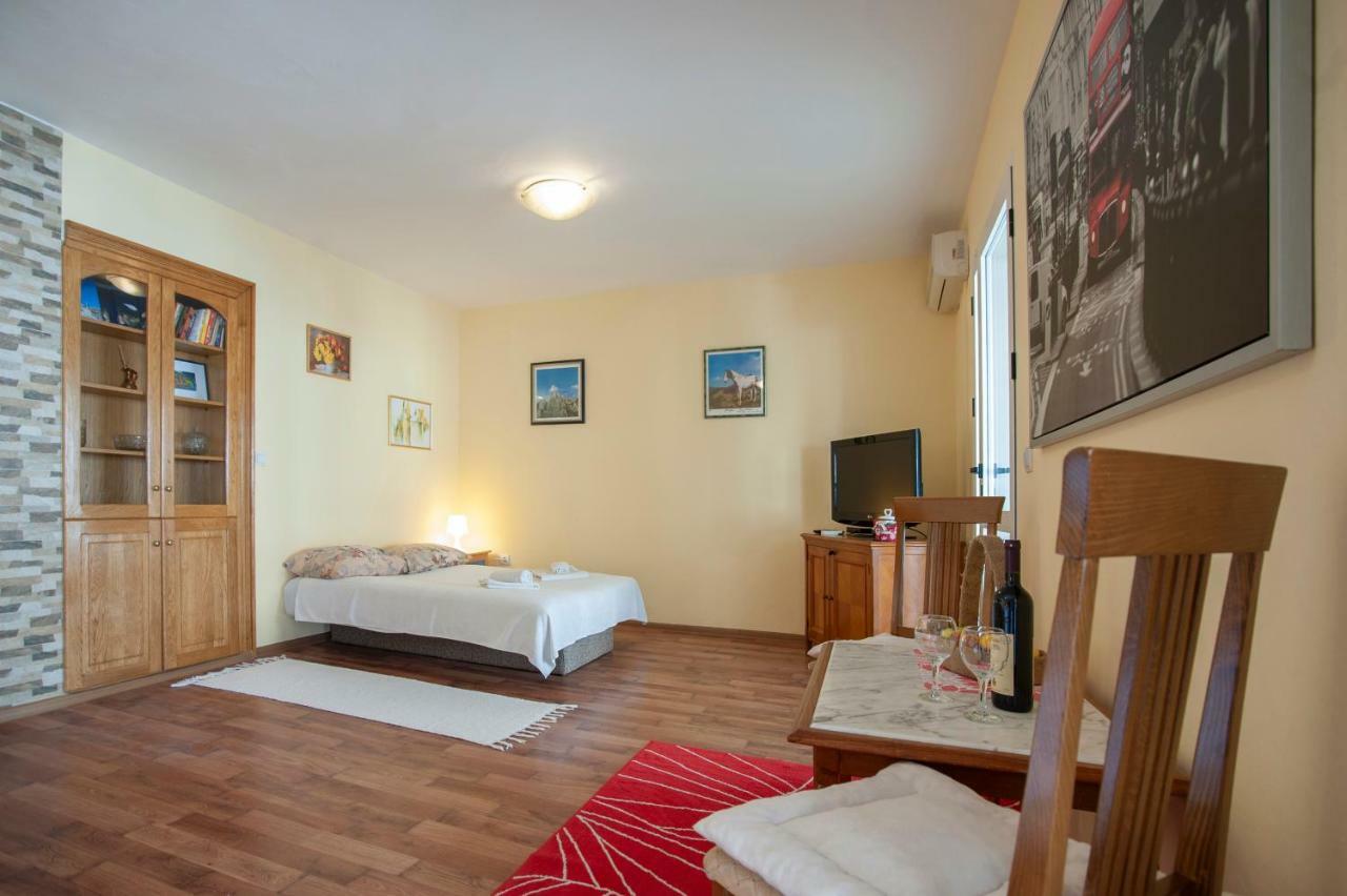 Apartmani Daco Sveti Stefan Zewnętrze zdjęcie