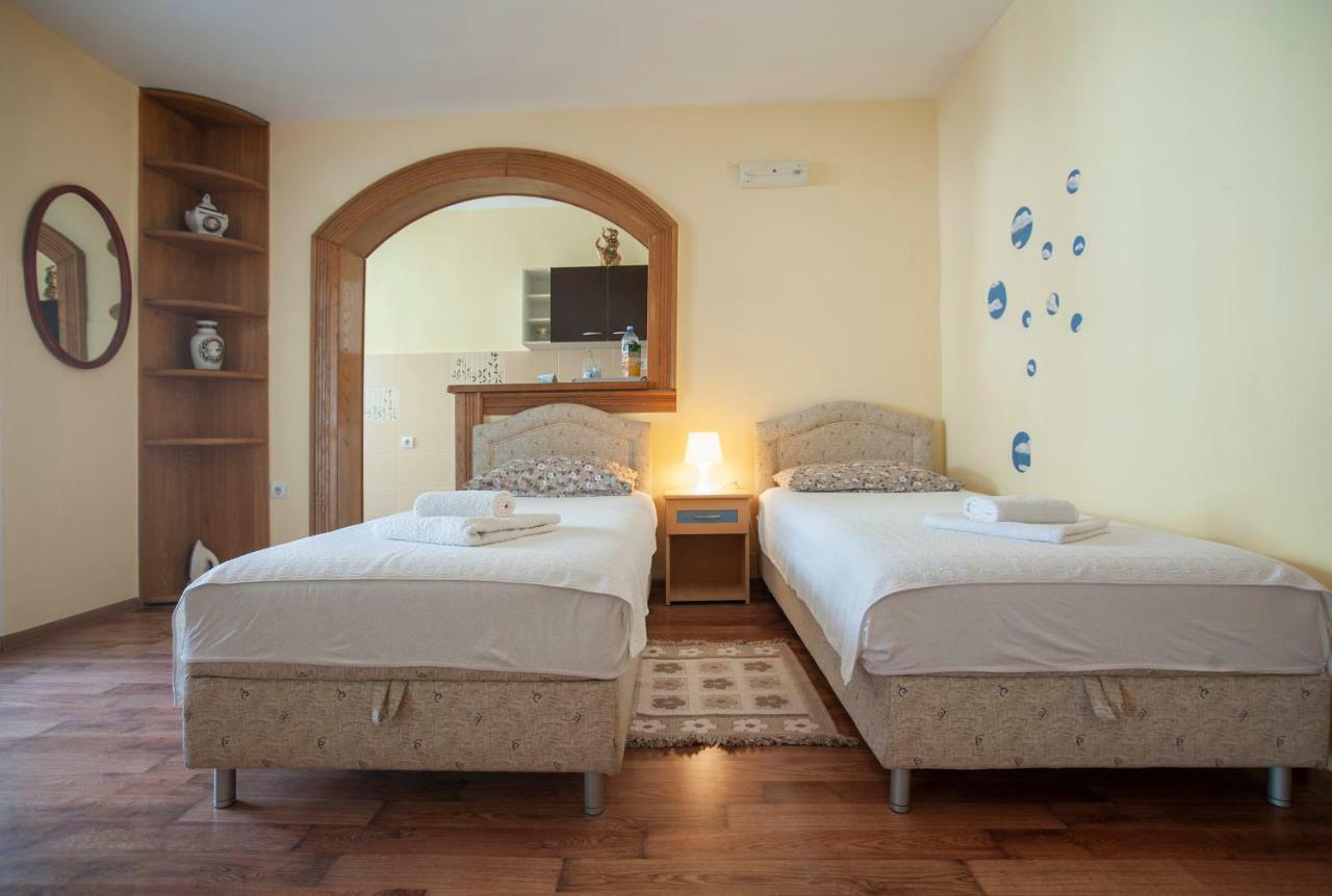 Apartmani Daco Sveti Stefan Zewnętrze zdjęcie